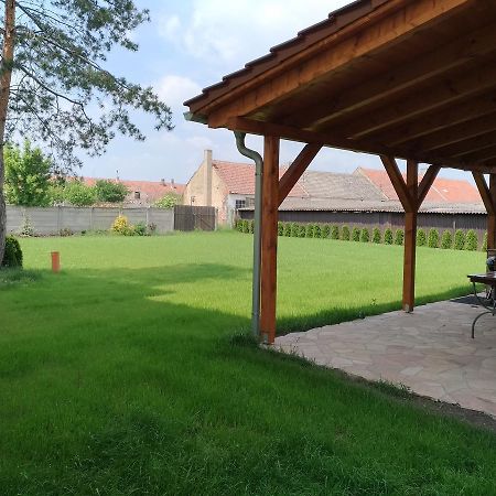Villa Marcus Pasohlávky エクステリア 写真