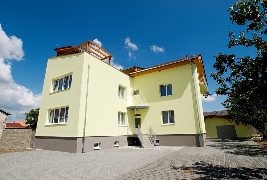 Villa Marcus Pasohlávky エクステリア 写真